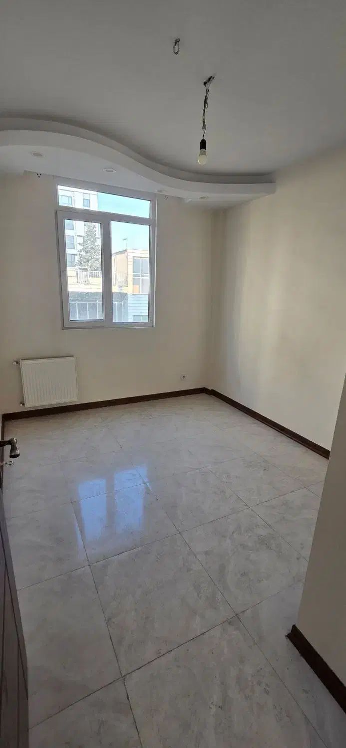 83 متر آپارتمان تکواحدی شهرک والفجر بلوک D م