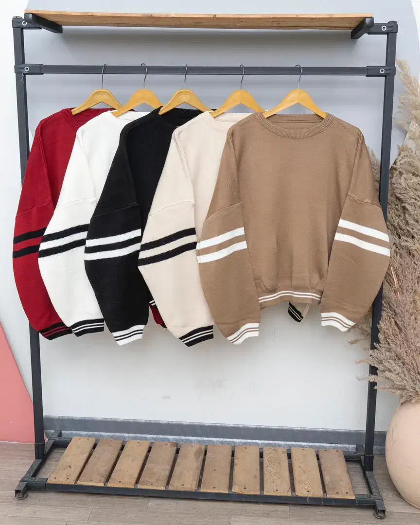 به چند فروشنده خانم جهت کار در فروشگاه نیازمندیم|استخدام خدمات فروشگاه و رستوران|بم, |دیوار