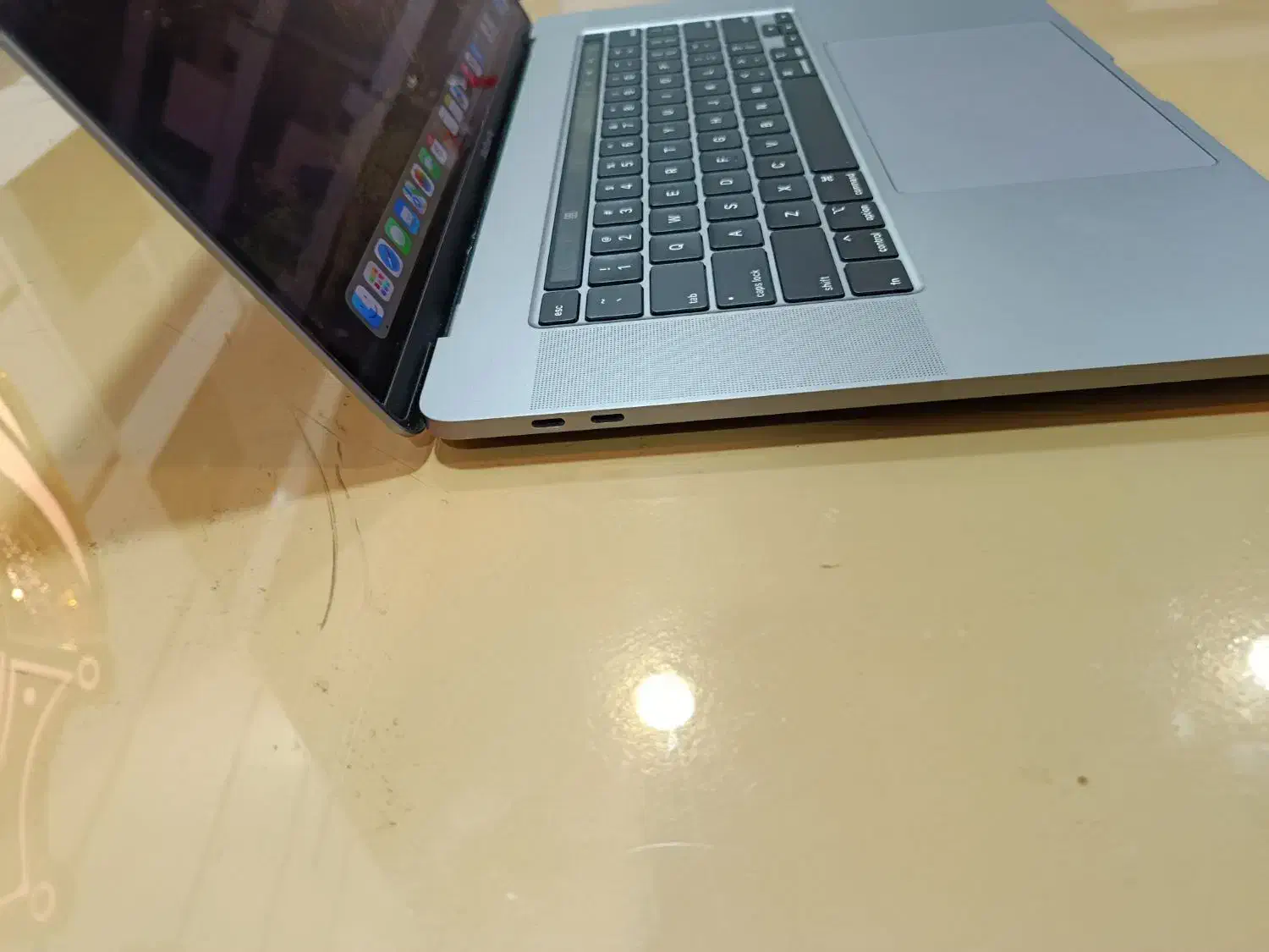 mac book pro 2019 /4gig گرافیک مجزا /touch bar|رایانه همراه|مشهد, سناباد|دیوار