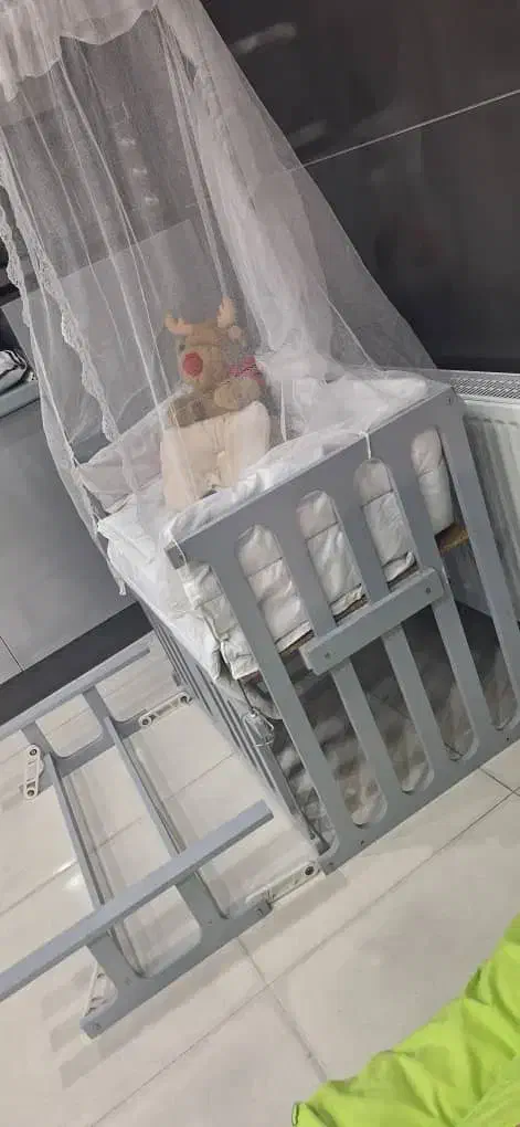 تخت خواب|تخت و صندلی بچه|پلدختر, |دیوار