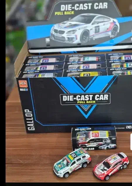 ماشین فلزی اسباب بازی|اسباببازی|کرج, شهرک جهان آرا|دیوار