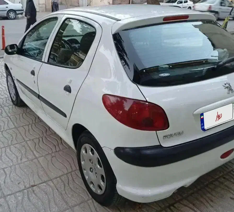 پژو ۲۰۶ تیپ۲مدل ۹۸|خودرو سواری و وانت|کرمانشاه, |دیوار