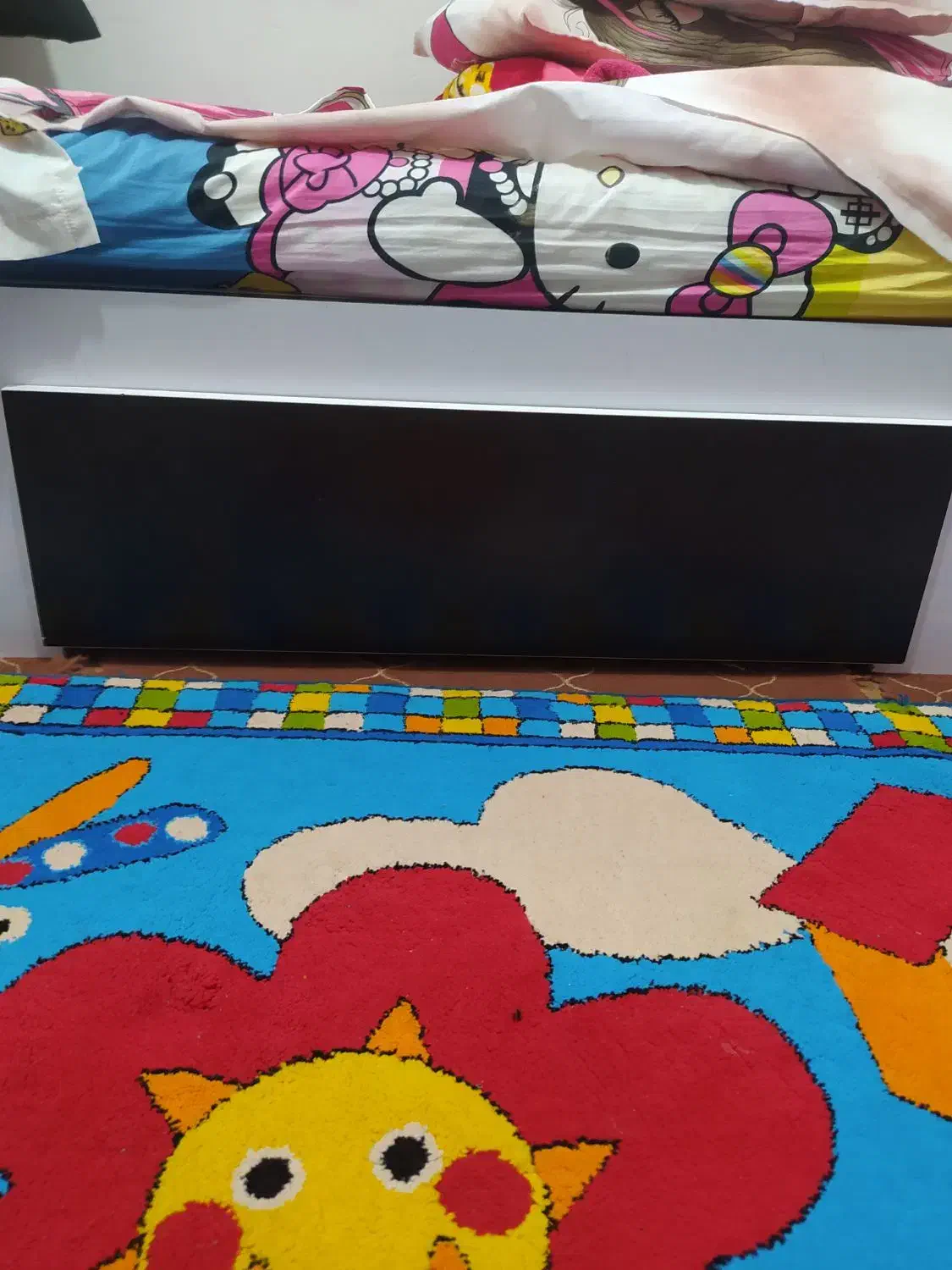 تخت وتشک|تخت و سرویس خواب|آمل, |دیوار