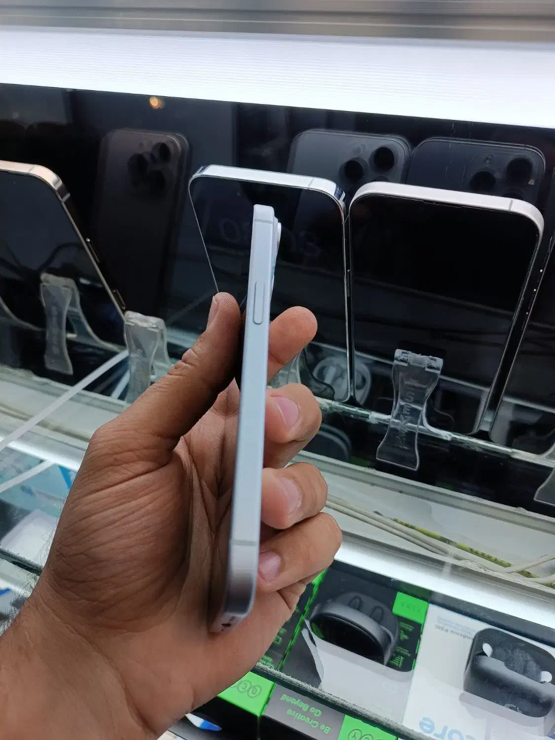 iphone 15/آیفون 15نرمال نقد و اقساط|موبایل|ورامین, ورامین|دیوار