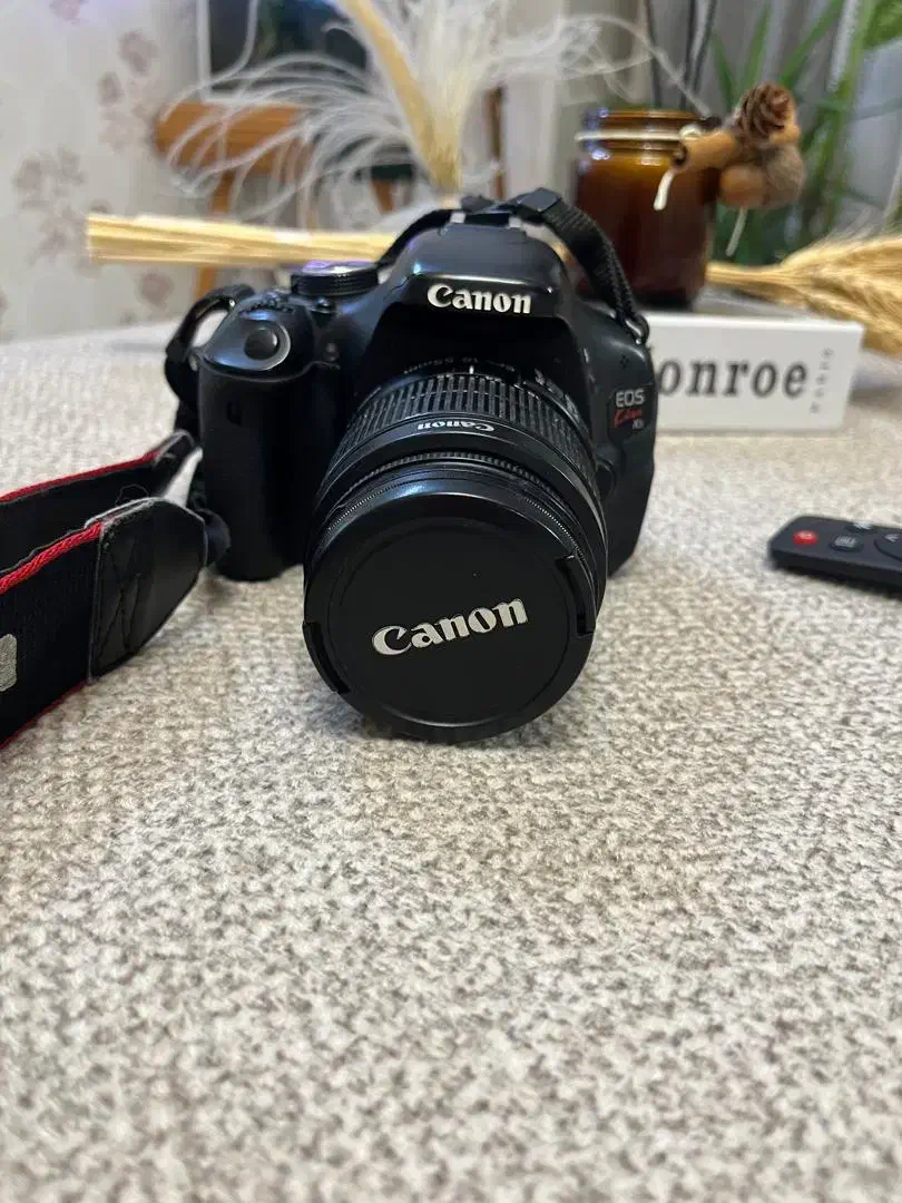 دوربین ۶۰۰dکنون کاملا سالم|دوربین عکاسی و فیلمبرداری|مشهد, اقبال|دیوار