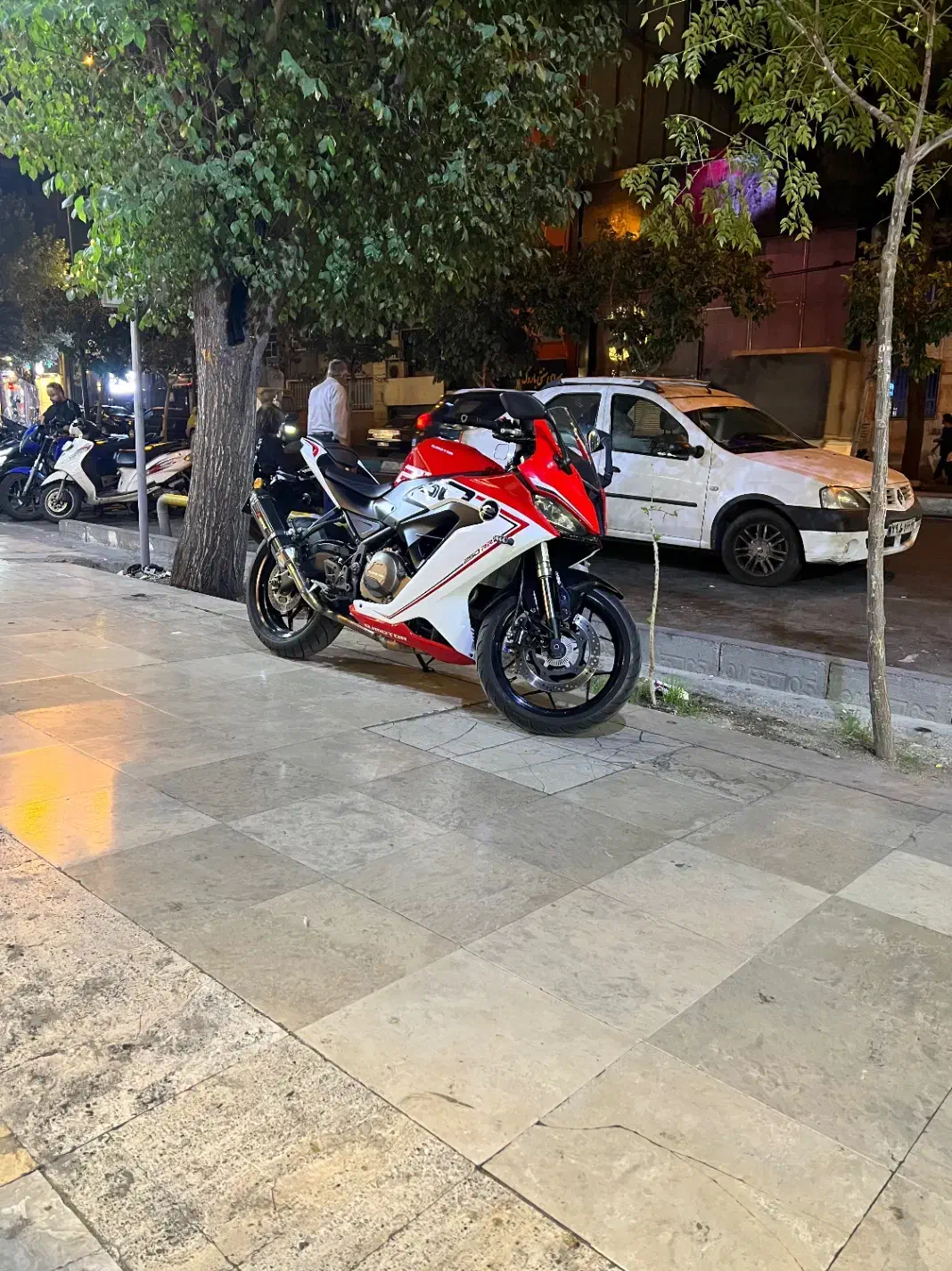 موتور کیوجی srk250rr دو سیلندر|موتورسیکلت|تهران, اتحاد|دیوار