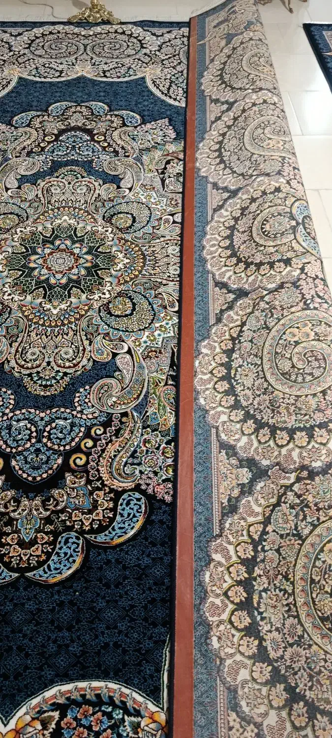 جفت ۱۲ متری سرمه ای مشهد درحدنو ۷۰۰ شانه ۲۵۵۰|فرش|اراک, |دیوار