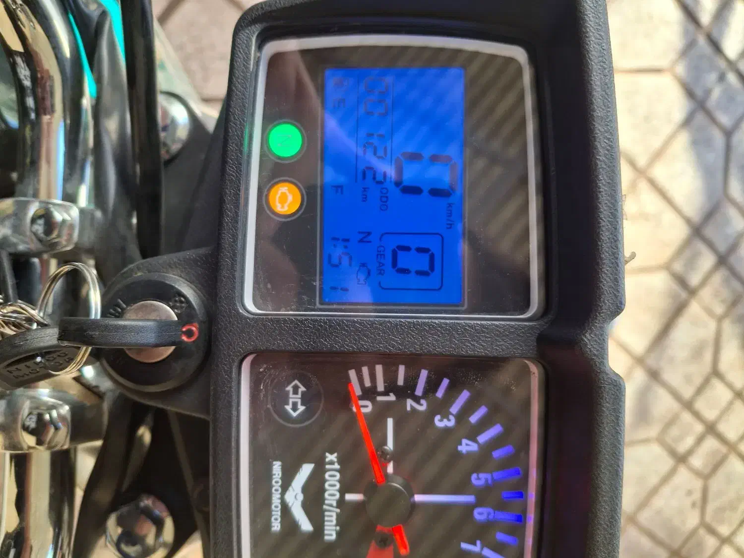 احسان ۲۰۰ صفر مدل ۱۴۰۴|موتورسیکلت|نجف‌آباد, شریعتی غربی|دیوار