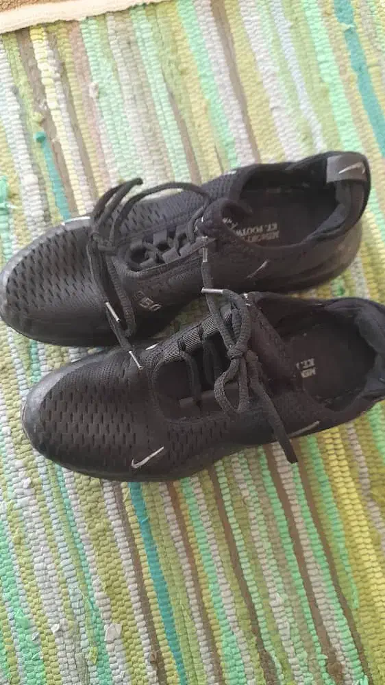 کتونی مشکی|کیف، کفش، کمربند|قم, هنرستان|دیوار