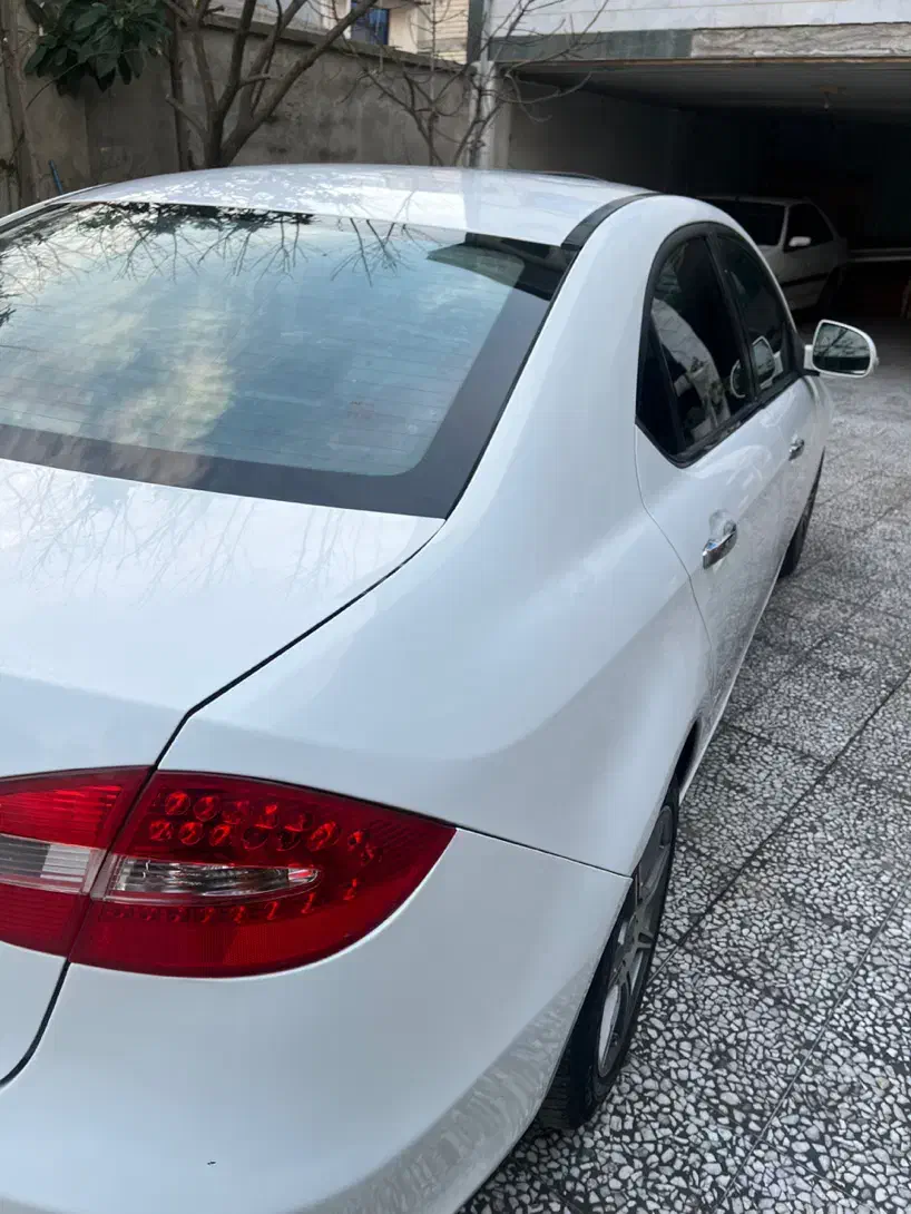 جک j5 اتومات ۱۸۰۰ سی سی مدل ۹۳|خودرو سواری و وانت|رشت, معلم|دیوار