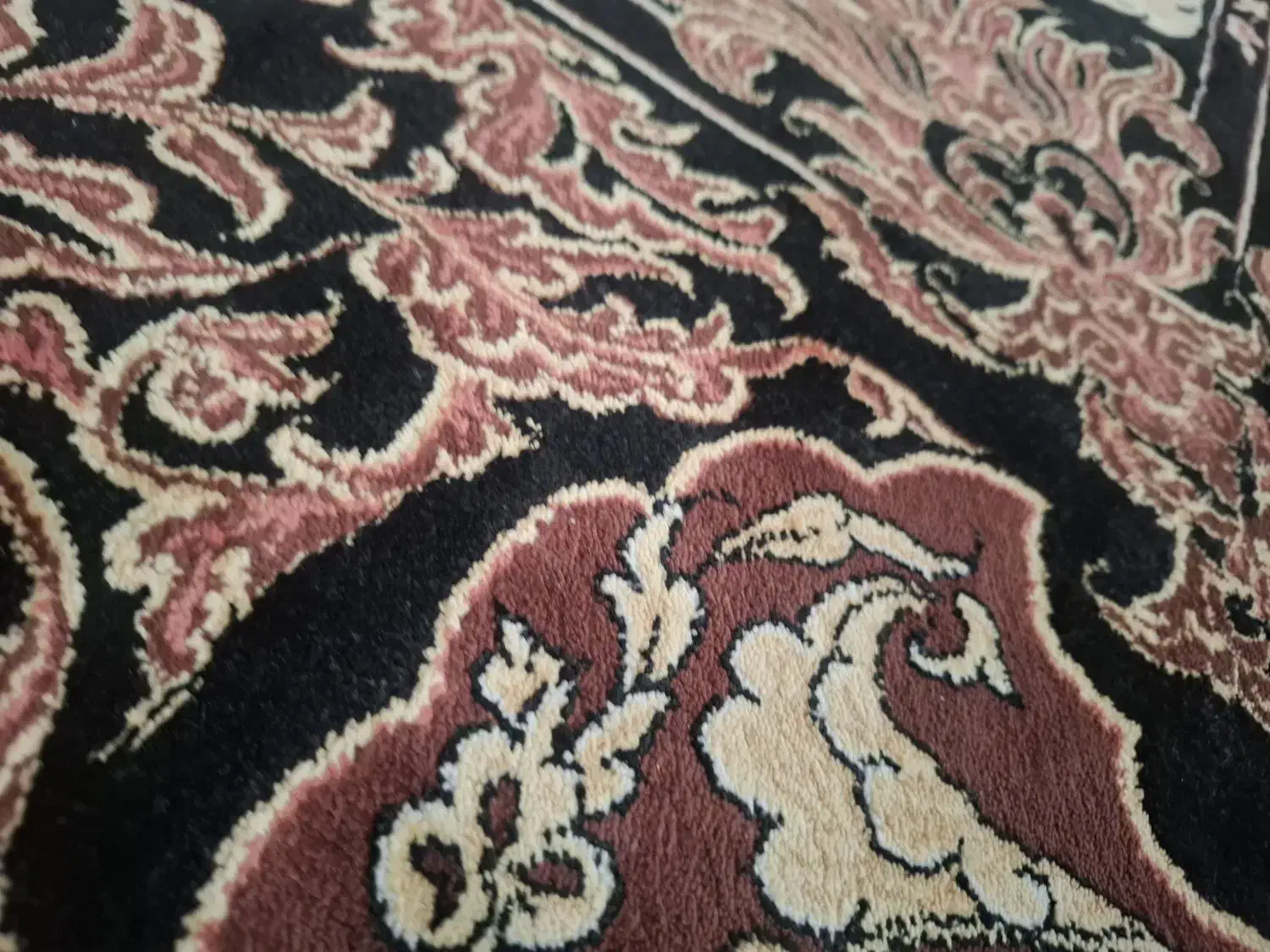 فرش ۱۲ متری فرهی|فرش|ساوه, |دیوار