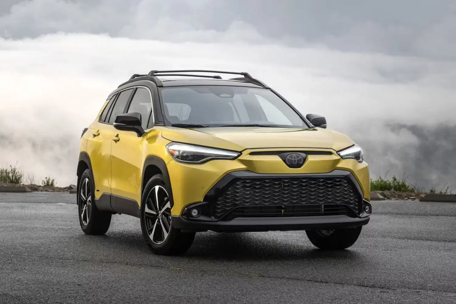 حواله تویوتا راوفور ۲۰۰۰|خودرو سواری و وانت|قزوین, |دیوار