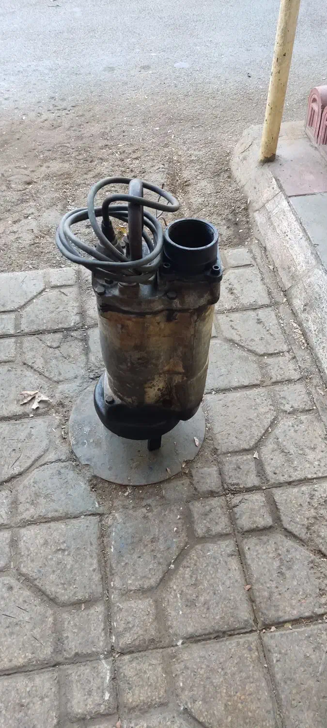 فروش پمپ شناور لجنکش وکفکش|ماشینآلات صنعتی|ورامین, شهرک مدرس|دیوار