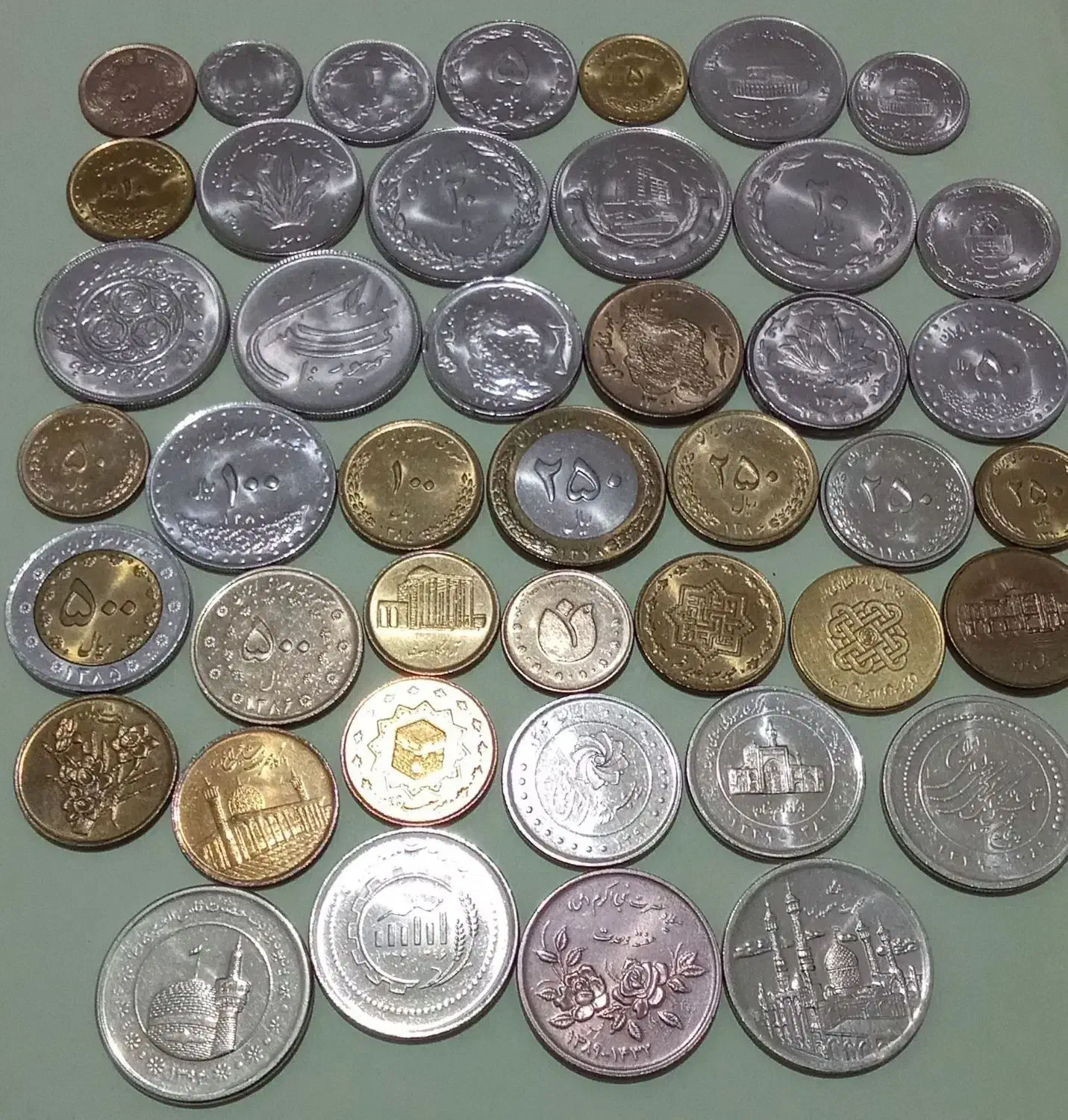 مجموعه کامل سکه های جمهوری اسلامی کیفیت بانکی|کلکسیون سکه، تمبر، اسکناس|بروجرد, |دیوار