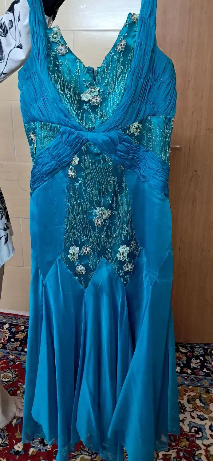 لباس مجلسی تمیز و نو|لباس|تربتحیدریه, کاشانی|دیوار