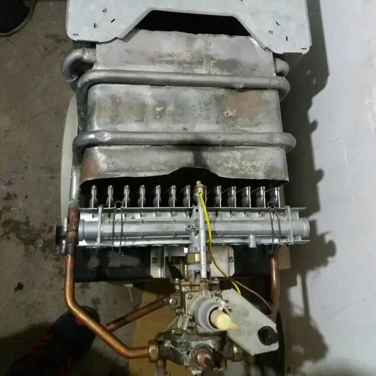 سرویس انواع لوازم گازسوز آبگرمکن اجاقگاز بخاری|خدمات پیشه و مهارت|بیرجند, |دیوار