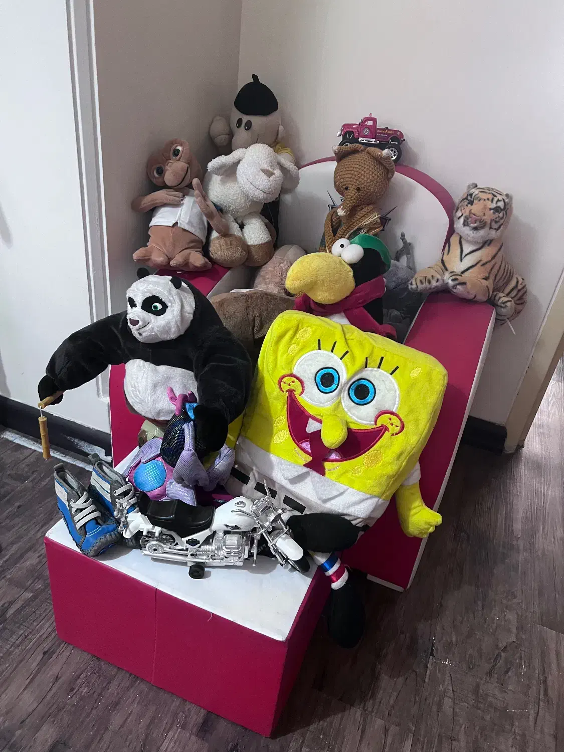 فرش و مبل کودک|فرش|تهران, گلستان (شهرک راه آهن)|دیوار