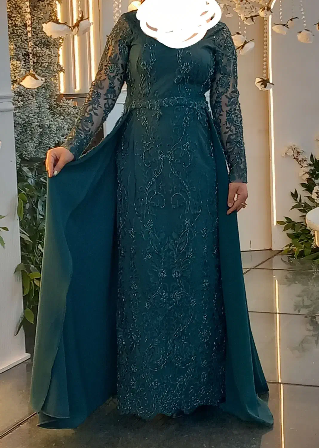 لباس مجلسی|لباس|شاهین دژ, |دیوار