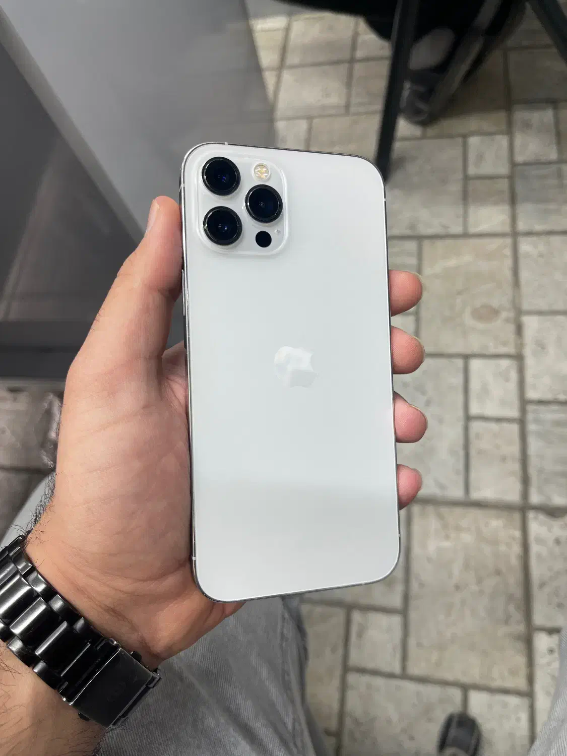 آیفون 12PROMAX رنگ سفید و طلایی|موبایل|سبزوار, ولیعصر (نجار آباد)|دیوار