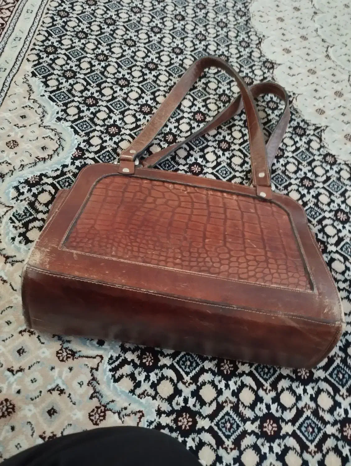 کیف چرم|کیف، کفش، کمربند|اردبیل, |دیوار