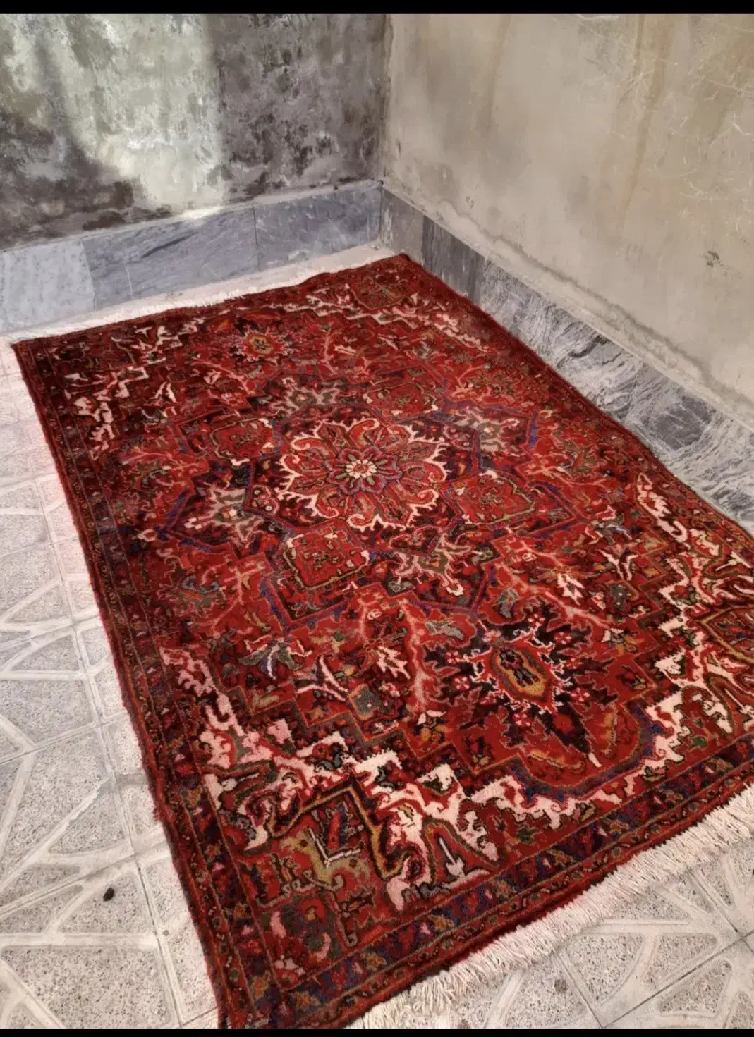 فرش دست باف|فرش|مراغه, |دیوار