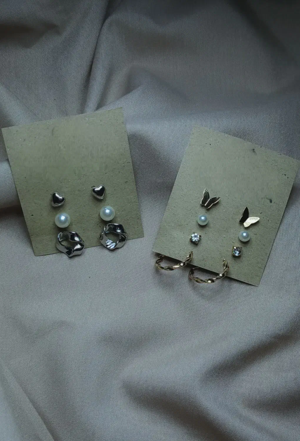 گوشواره پکی|بدلیجات|رشت, دروازه لاکان|دیوار