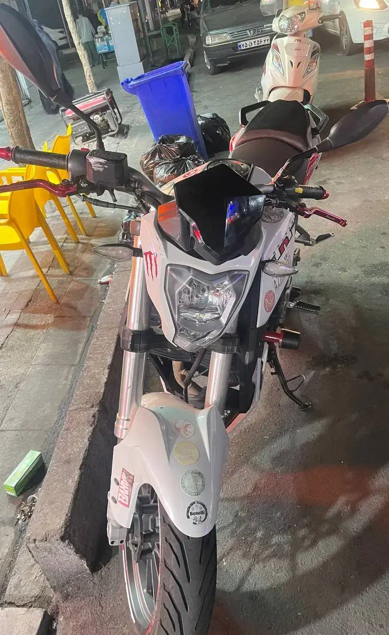 بنلی ۲۵۰ تک سیلندر|موتورسیکلت|ری, دیلمان|دیوار