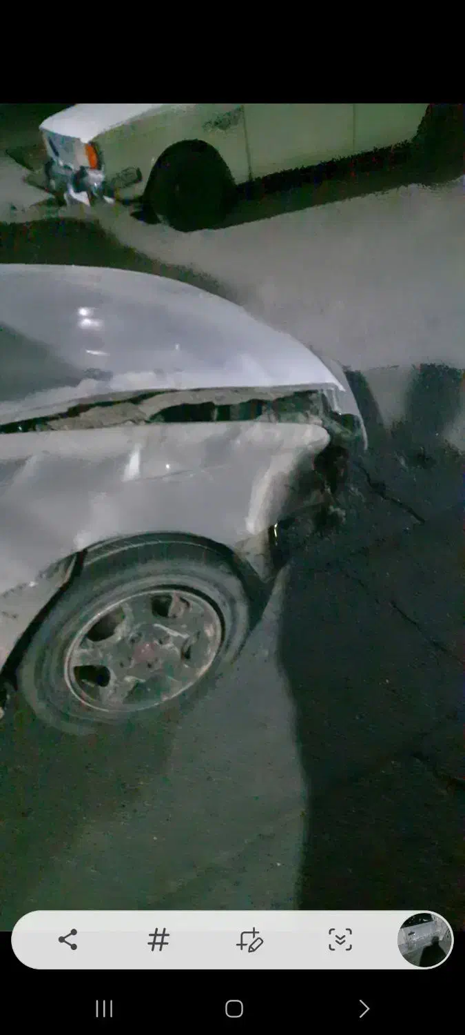 پژو۴۰۵ تصادفی|خودرو سواری و وانت|بم, |دیوار