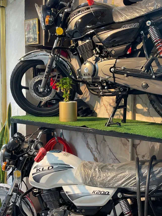 Kld200 کی ال دی ۱۴۰۴|موتورسیکلت|تهران, پرستار|دیوار