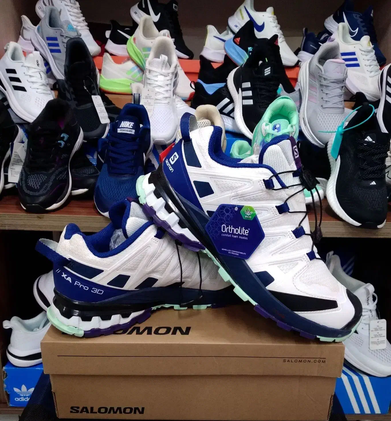 کتونی اورجینال ویتنام سایز ۳۶ تا ۴۷ آکبند با جعبه|کیف، کفش، کمربند|تهران, حر|دیوار