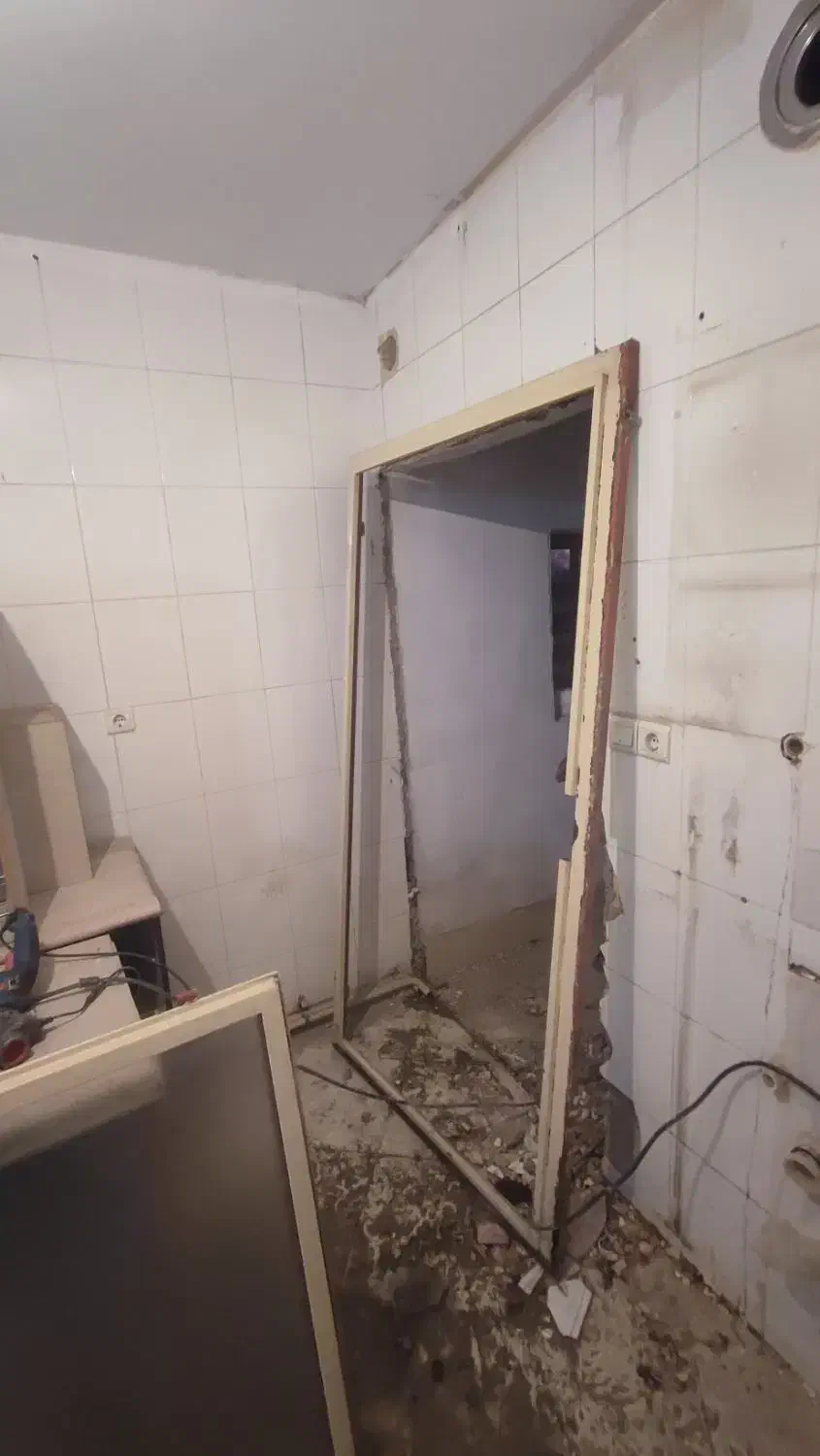 درب|مصالح و تجهیزات ساختمان|کرمان, |دیوار