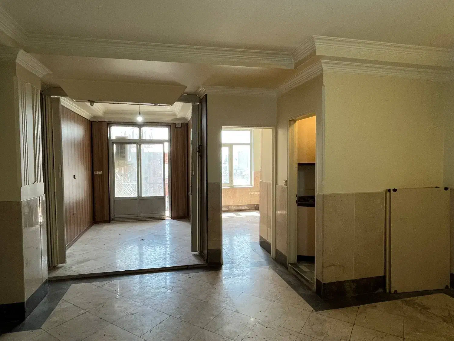 دفترکار ۶۶متر ۲خوابه فـول امکانات در میدان انقلاب|اجارهٔ دفتر کار، اتاق اداری، مطب|تهران, جمالزاده|دیوار