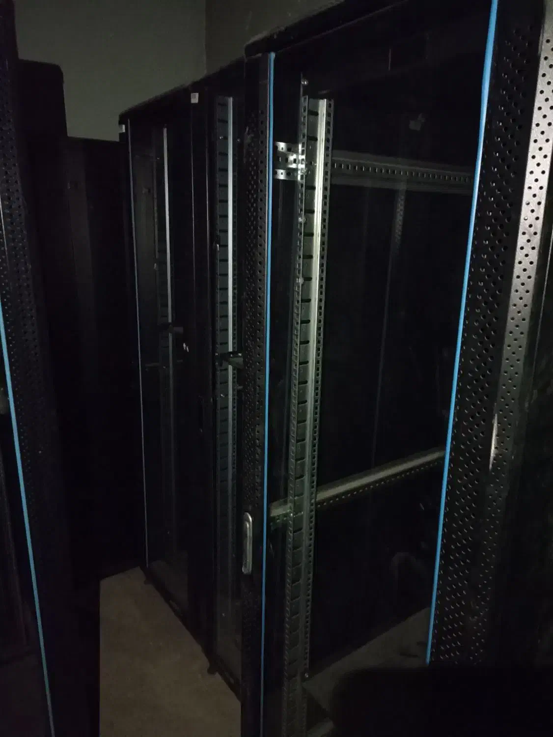 رک 42 یونیت|مودم و تجهیزات شبکه|تهران, نارمک جنوبی|دیوار