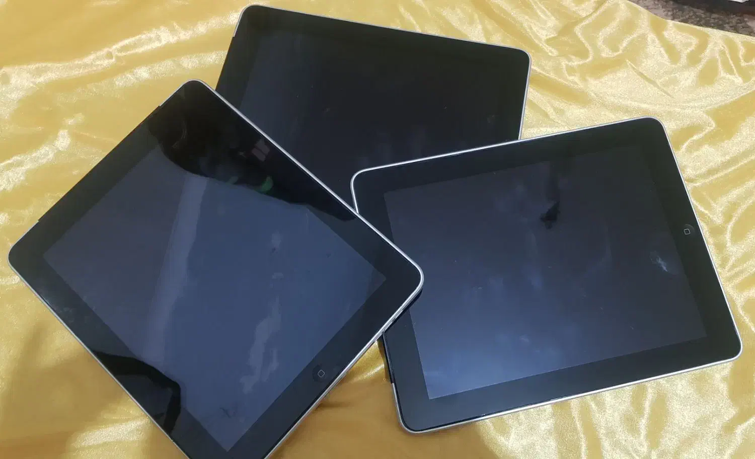 ipad 1|تبلت|اهواز, کمپلو جنوبی|دیوار