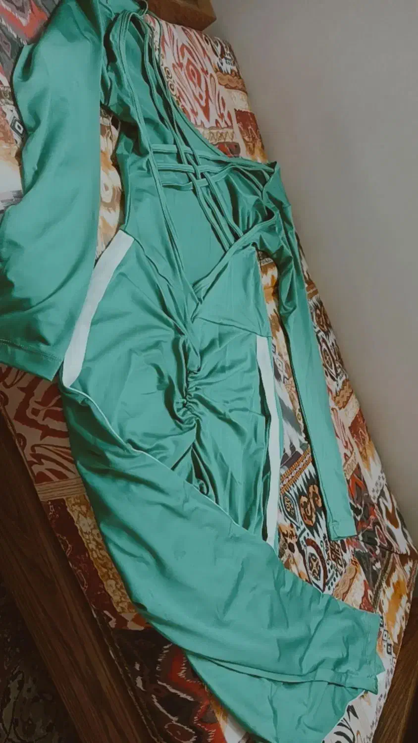 سرهمی ورزشی|لباس|قم, باجک دو|دیوار