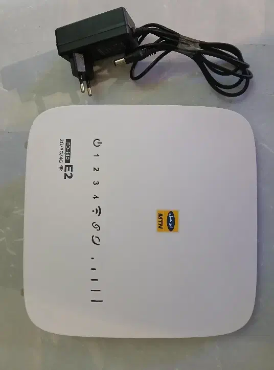 مودم ایرانسل FD-i40 E2 کاملاً سالم|مودم و تجهیزات شبکه|ملارد, |دیوار