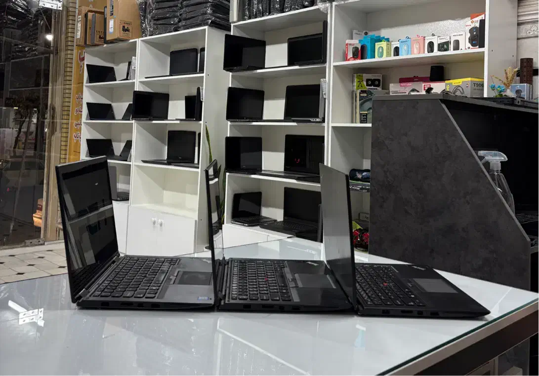 ۳ عدد لپ تاپ ۳۶۰ درجه لنوو یوگا لمسی(گارانتی کتبی)|رایانه همراه|کاشان, معلم|دیوار