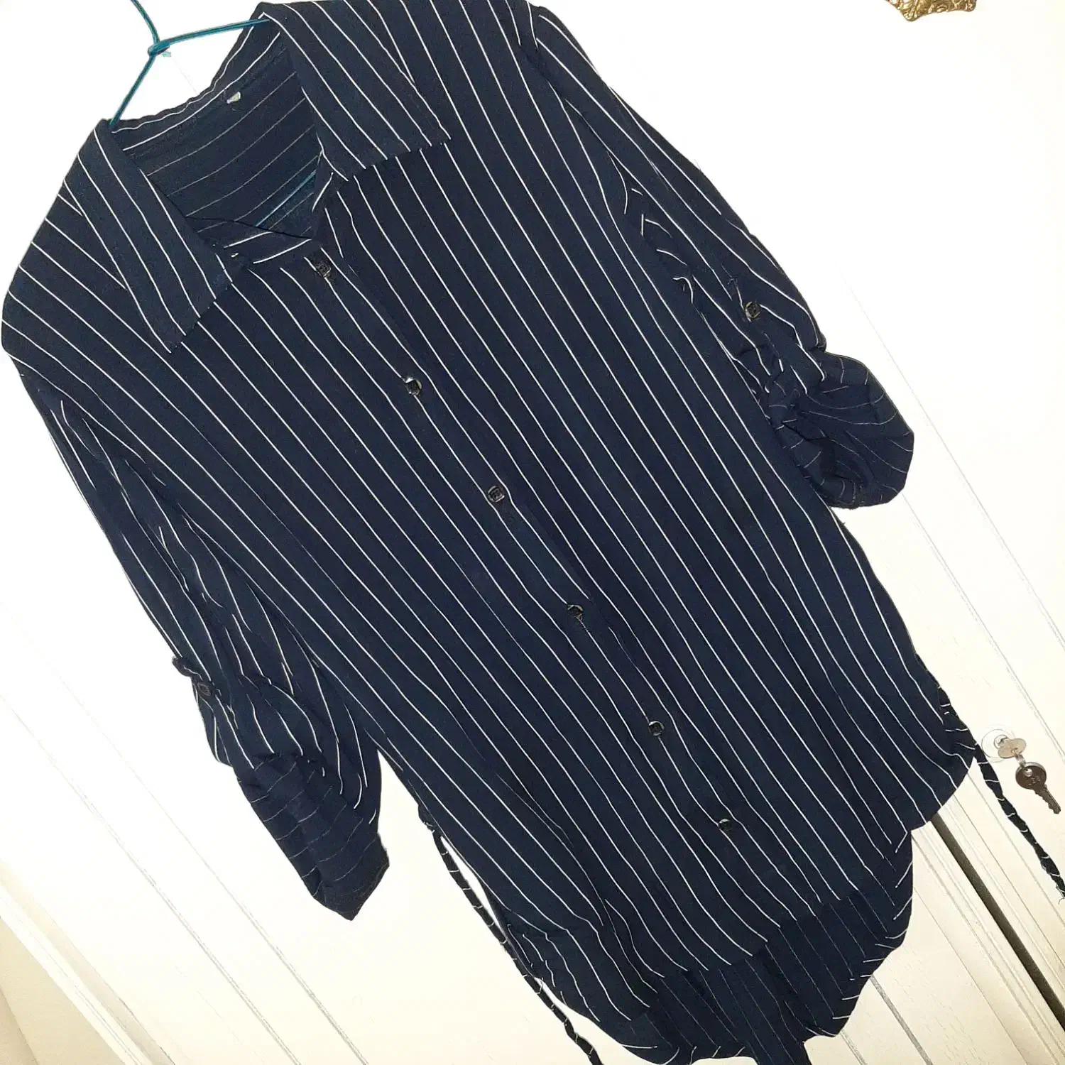 انواع مانتو و ۲ جفت کفش زنانه|لباس|کرمان, |دیوار