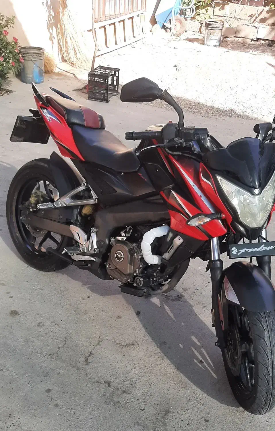 ان‌ اس‌ ۲۰۰ مزایده|موتورسیکلت|میاندوآب, |دیوار