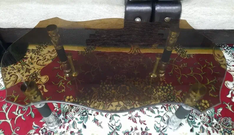 میز شیشه‌ای سالم|میز تلفن|رشت, رودبارتان|دیوار