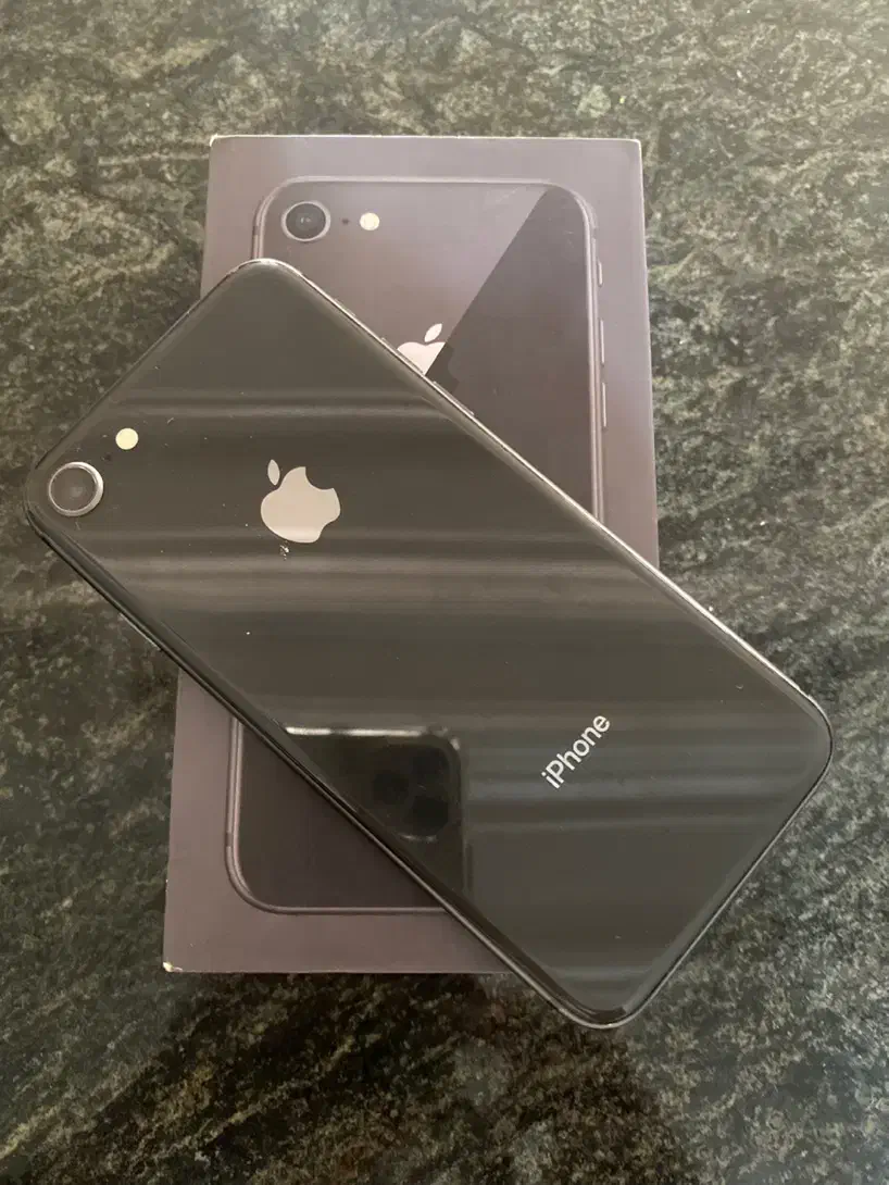 iPhone 8|موبایل|گنبد کاووس, |دیوار