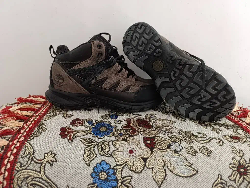 کفش و پوشاک پیراهن تیشرت وو..|کیف، کفش، کمربند|فیروزآباد (فارس), |دیوار