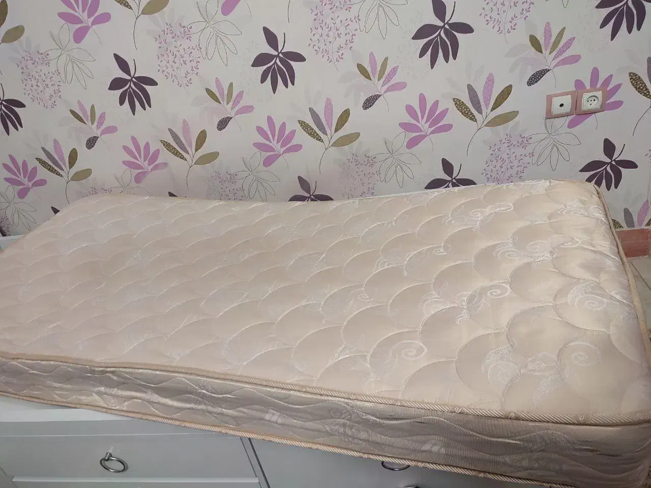 فروش دو عدد تشک یک نفره|تشک تختخواب|زاهدان, |دیوار