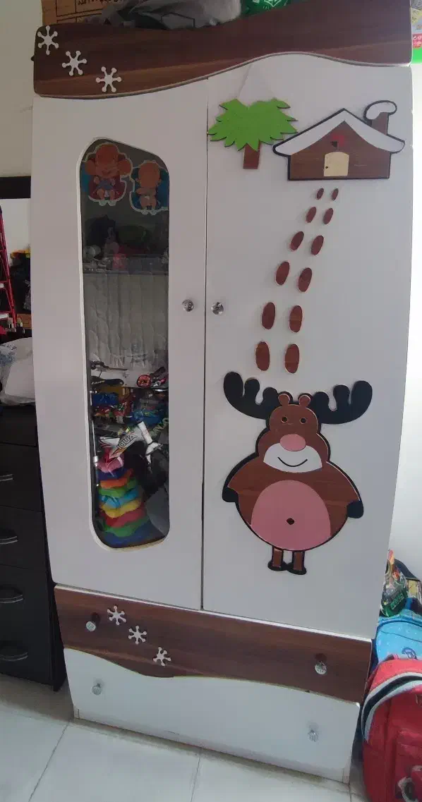 تخت و کمد بچه وتشک|تخت و سرویس خواب|گنبد کاووس, |دیوار