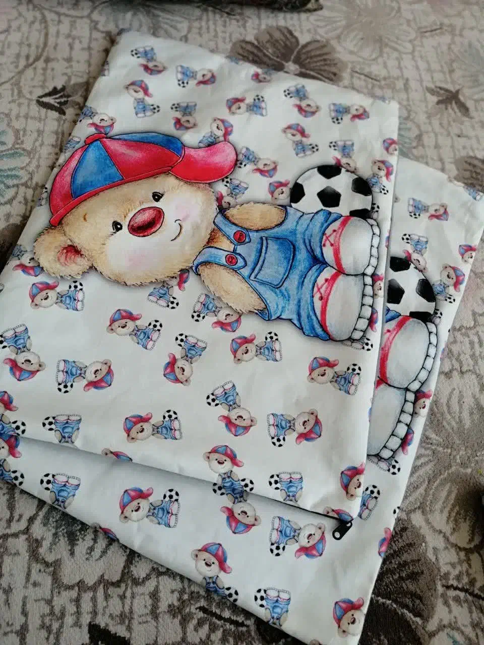 روبالشی مخمل پورش سه بعدی لمینت شده|رختخواب، بالش، پتو|فین, |دیوار