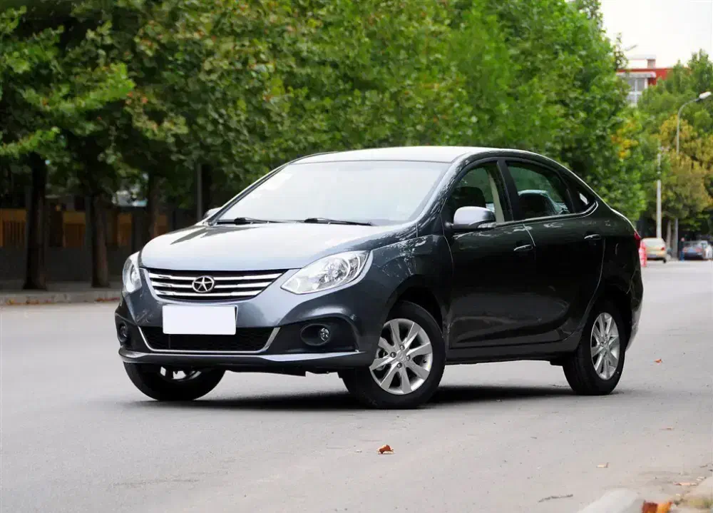 جک j4 خاکستری ۱۴۰۳|خودرو سواری و وانت|کرمان, |دیوار