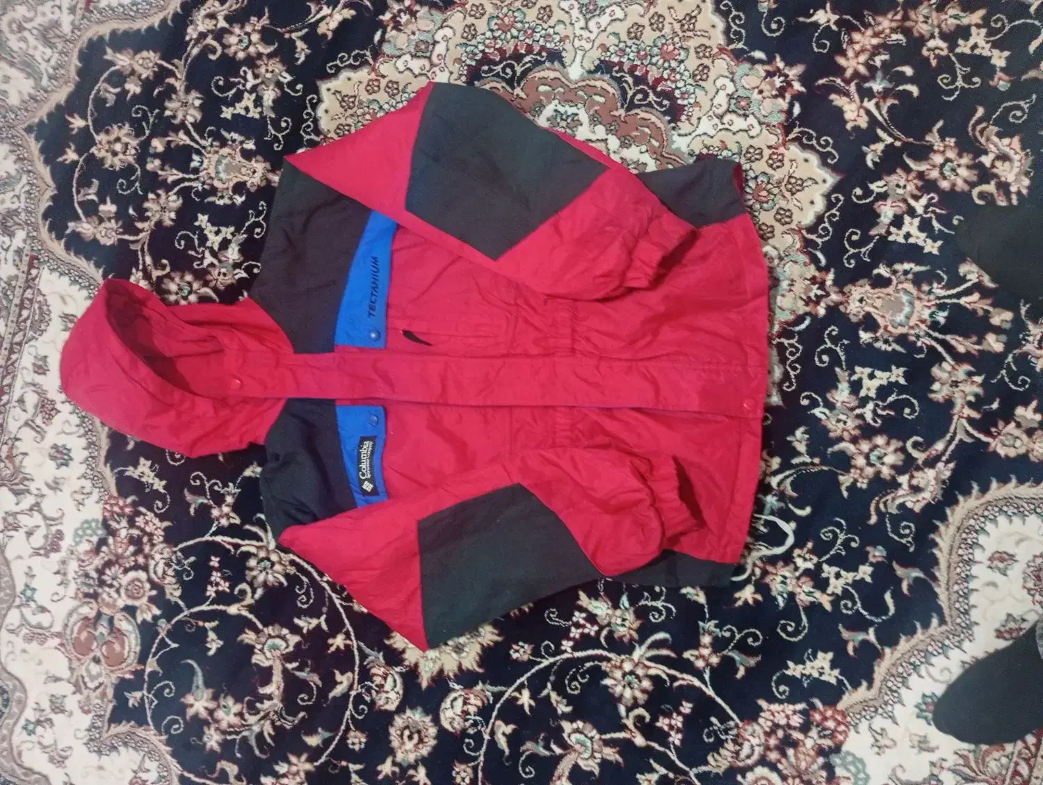 کت تناکورا|لباس|اسدآباد, |دیوار