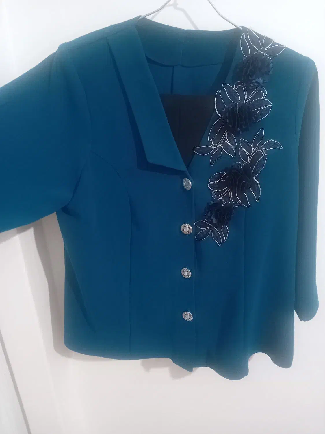 کت دامن|لباس|تبریز, |دیوار