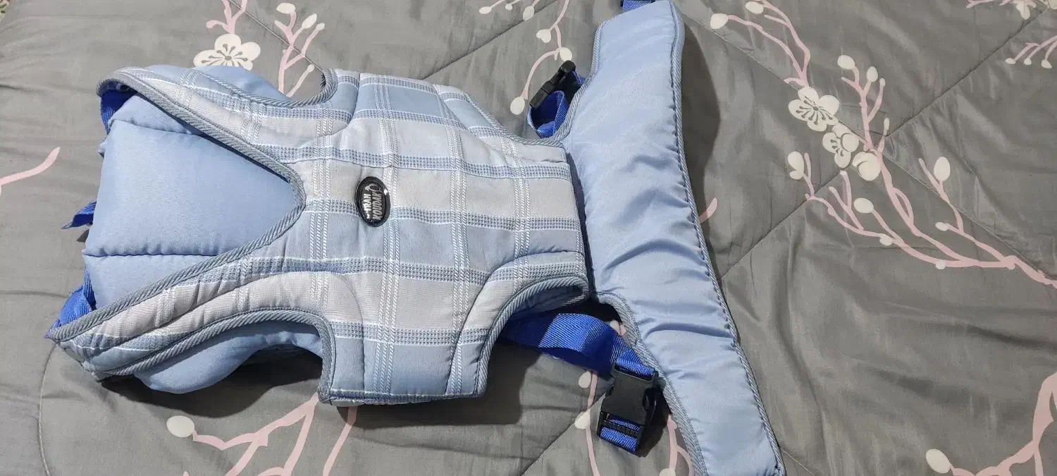 اغوشی نوزاد|کالسکه و لوازم جانبی|بیرجند, |دیوار