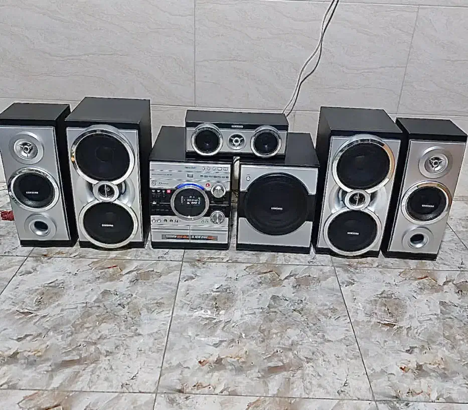 سامسونگ ۱۰ هزار فلش کارخانه|سیستم صوتی خانگی|تهران, ستارخان|دیوار